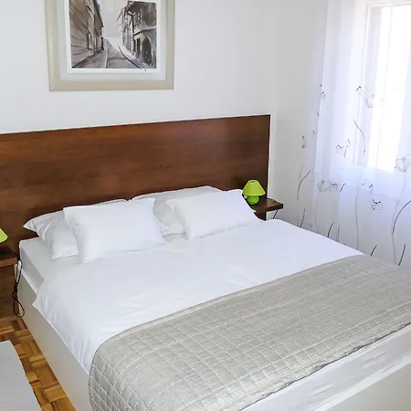 Zlatan By Interhome Дом отдыха Стари Град