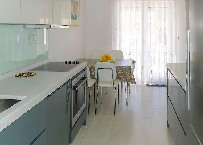 Дом отдыха Zlatan By Interhome Стари Град